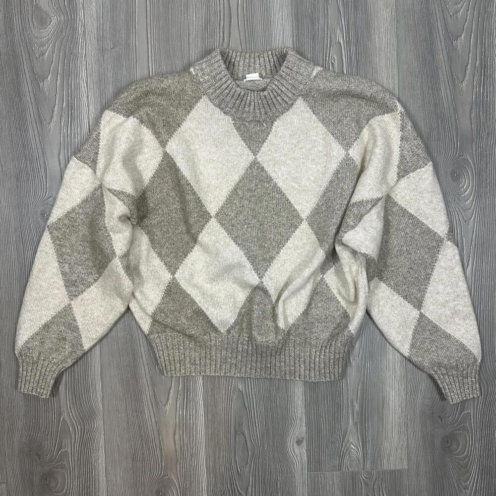 H&M Argyle Crewneck Sweater in Beige and Cream